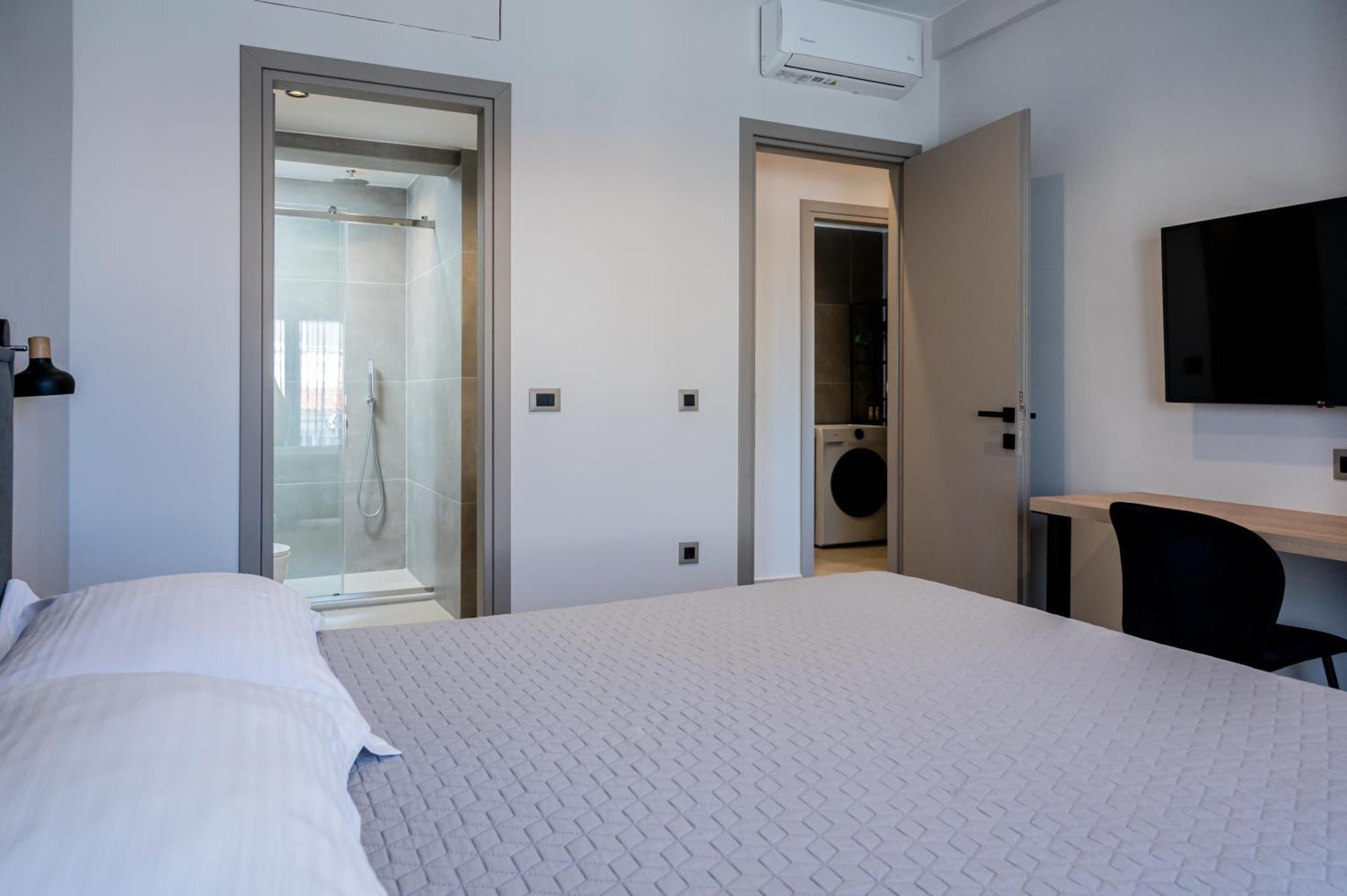 Yiannis Deluxe Apartment ハニア エクステリア 写真