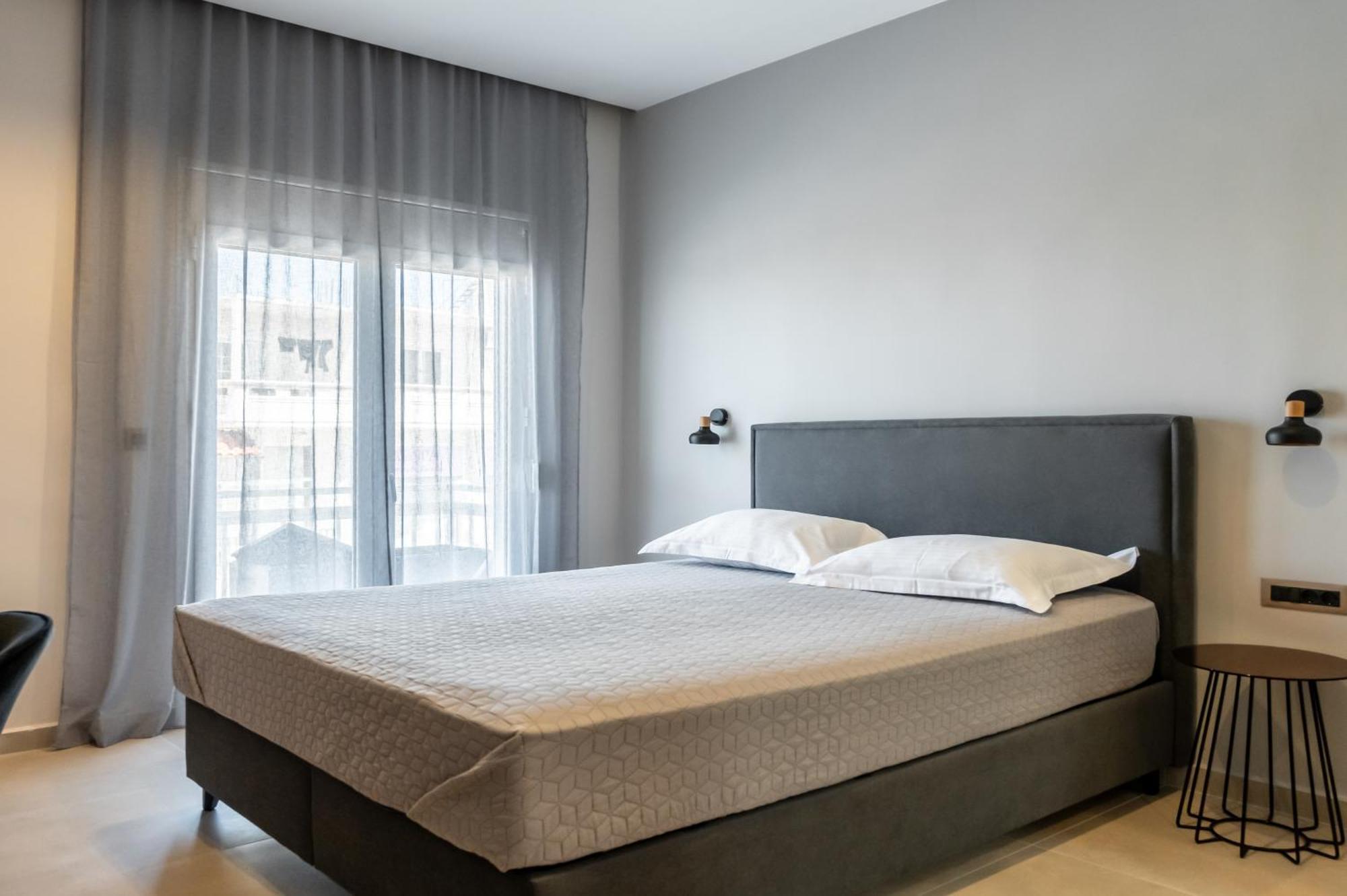 Yiannis Deluxe Apartment ハニア エクステリア 写真